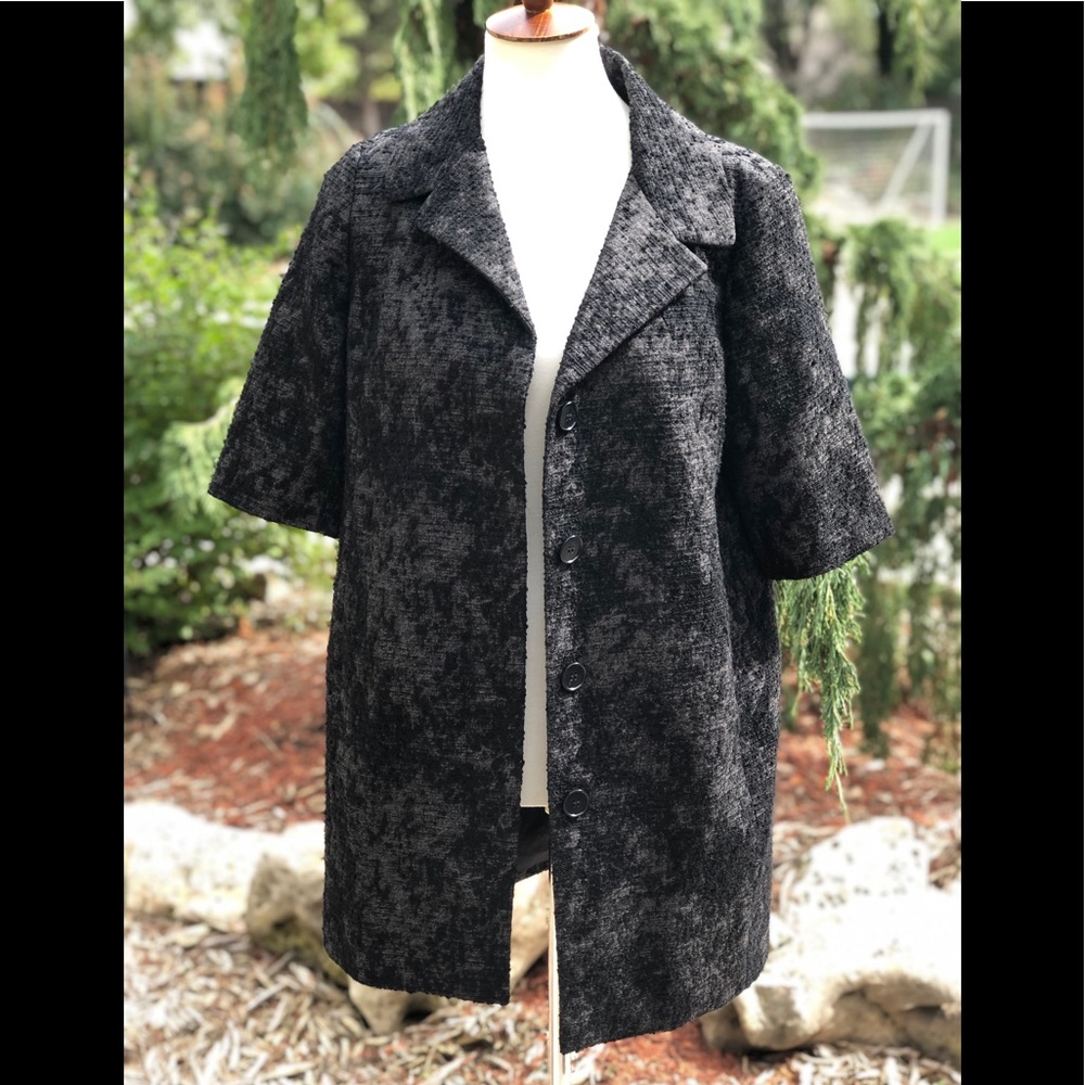 Ann Taylor short sleeve jacket coat sz S chenille?